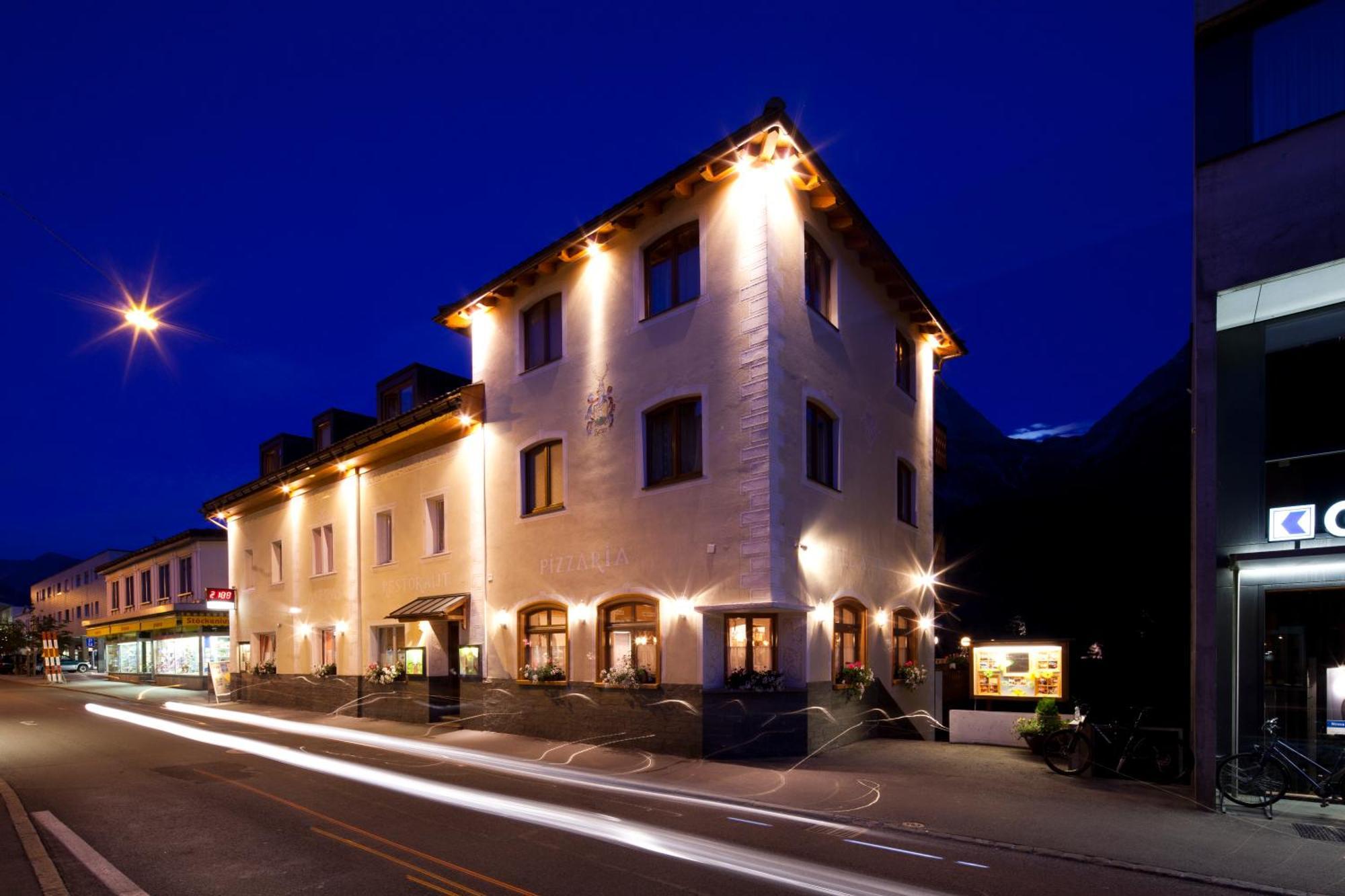 Hotel Astras Scuol Eksteriør bilde