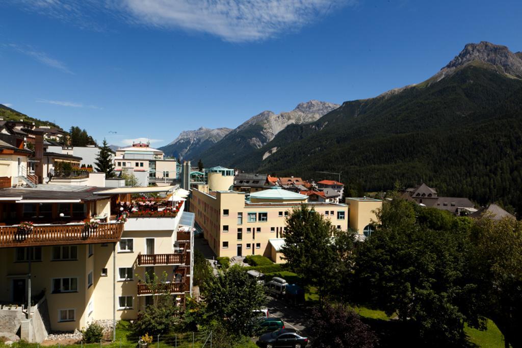 Hotel Astras Scuol Eksteriør bilde
